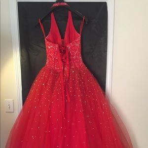 Prom gown